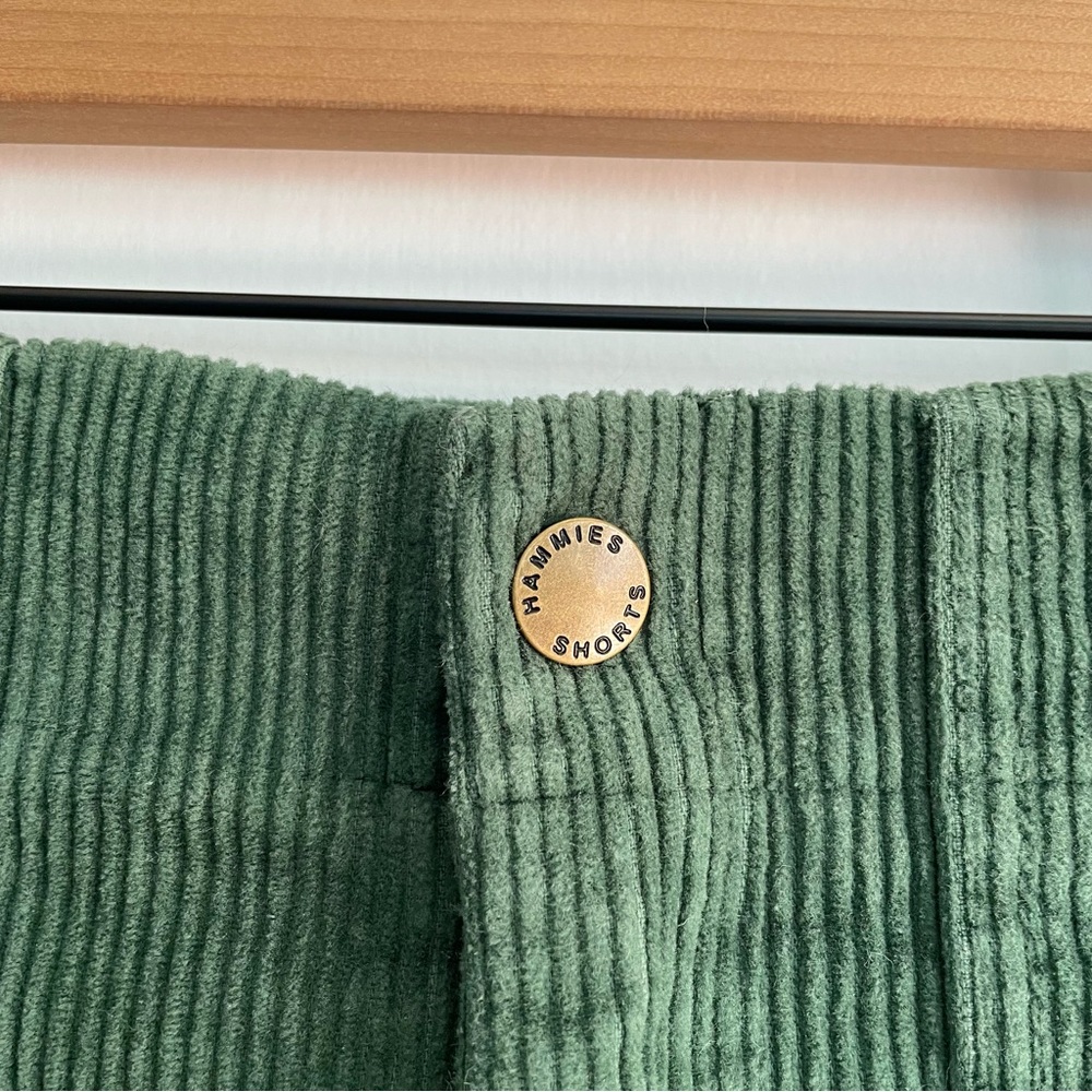 Hammies Green Corduroy Shorts Women’s High Waisted Elastic Waist Pockets 24 - Picture 5 of 12